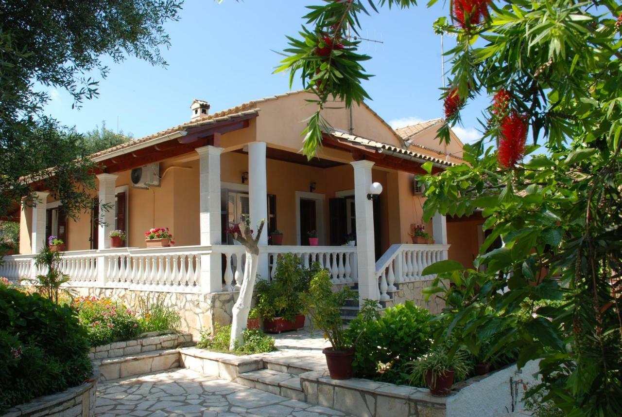 Alexandra' S Village House Kato Korakiana Extérieur photo